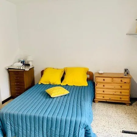Pour Cure Avec Balcon, Parking Et Wifi A 2 Pas Des Thermes D'amelie-les-bains. - Fr-1-703-19 *